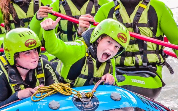 Raften 10 Dranse rivier Frankrijk Geneve Portes du soleil vakantie rafting.jpg