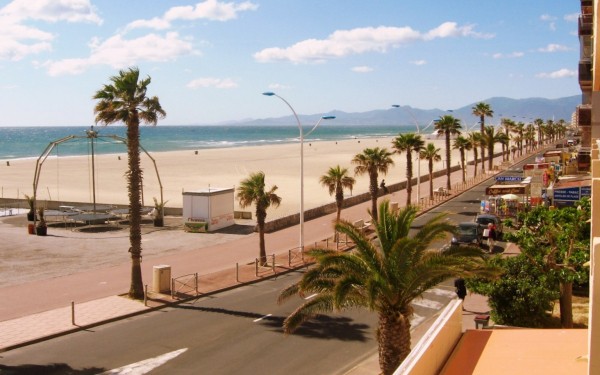 Middellandse zee B11 mediterranee Frankrijk vakantiehuis strand zee cammazes cite carcassonne.jpg