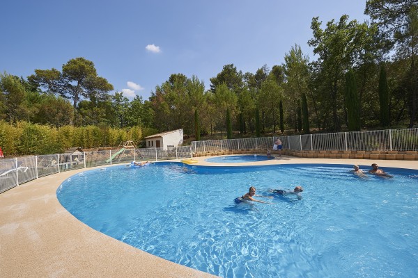 Jardin du Golf Park 5 Villa resort Provence Frankrijk Middellandse zee kust Nans les Pins.jpg