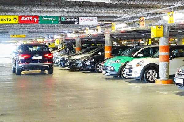 Vliegtuig 8 Frankrijk vakantie huur auto sixt vliegveld onbezorgd milieu goedkoop.jpg