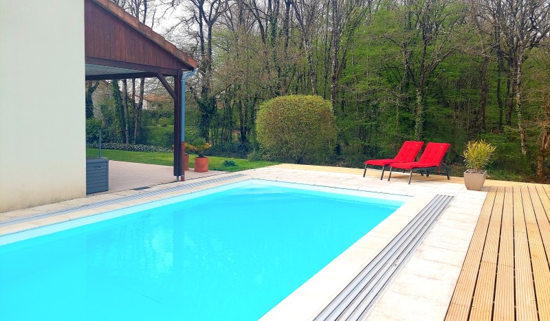Vigeliere 11 1c Les Forges golf Frankrijk luxe villa zwembad.jpg