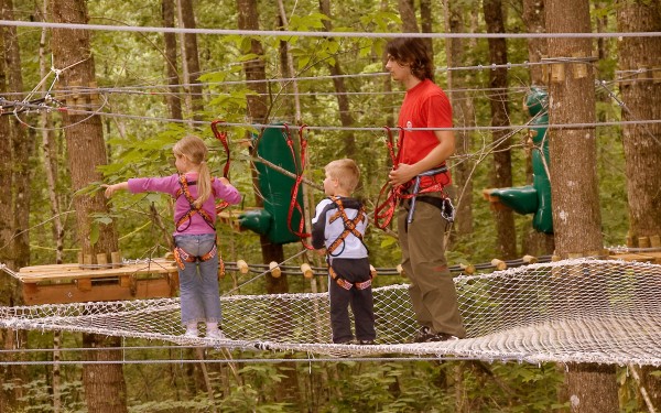 Speelpark 4 pretpark kart quad adventureparc aire de jeux Frankrijk poitou charente bois senis les f