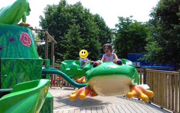 Coccinelle 5 kidparc animatie Frankrijk vakantiepark chateau de salles luxe villa kinderen.jpg