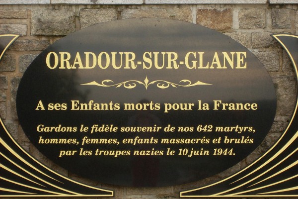 Oradour sur glane 6 Frankrijk memorial herdenken oorlog vakantie villa.jpg
