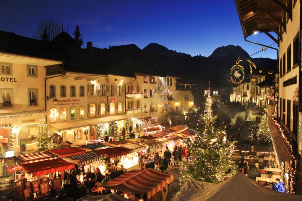 Portes du soleil markt 10 abondance la chapelle kerst Frankrijk vakantie luxe appartement.jpg