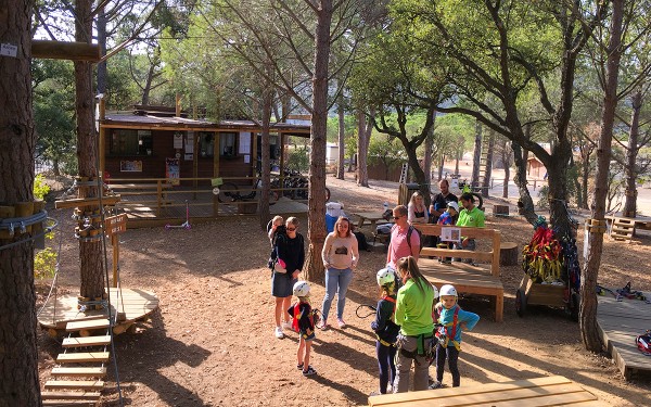 Aventure Famille 4 St Maxime Frankrijk Provence luxe villa zwembad bij Middellandse zee kust Nans le