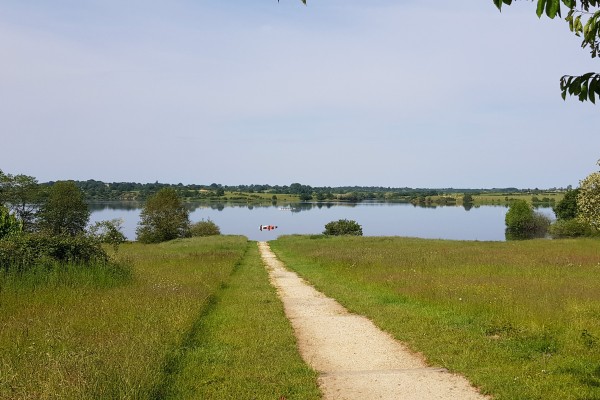 Lac Cebron 7 vakantie les Forges Frankrijk deux sevres poitou charentes gezin kinderen waterattracti