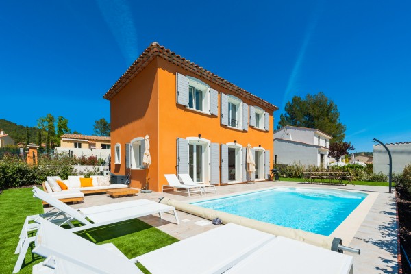 Salernes B1a Frankrijk luxe villa prive zwembad Var Provence vert golf.jpg