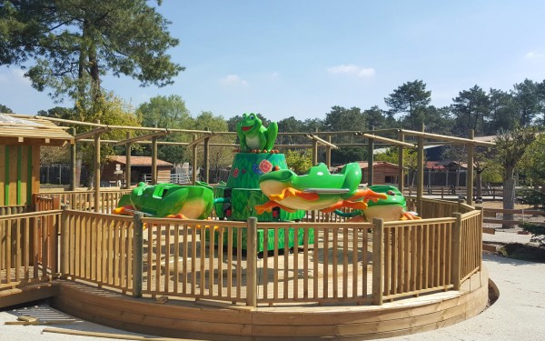 Coccinelle 4 kidparc animatie Frankrijk vakantiepark chateau de salles luxe villa kinderen.jpg