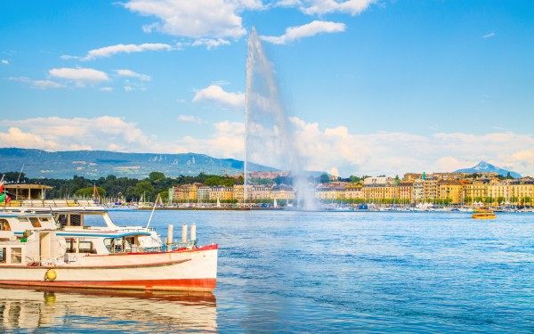 Meer van Geneve 17 lac leman vakantie Frankrijk portes du soleil luxe villa appartement.jpg