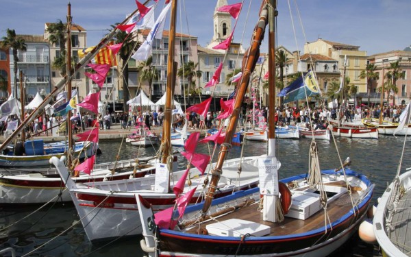 Sanary sur mer 11 Provence zuid Frankrijk vakantie luxe villa toerisme Middellandse zee haven.jpg