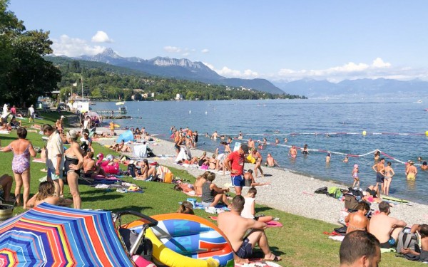 Meer van Geneve 3 lac leman vakantie Frankrijk portes du soleil luxe villa appartement.jpg