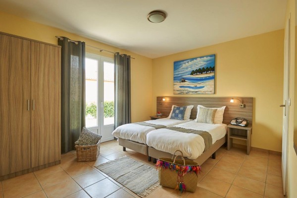 DLF huis 415 Frankrijk Domaine les Forges le bois senis vakantiehuis luxe villapark bungalows kinder