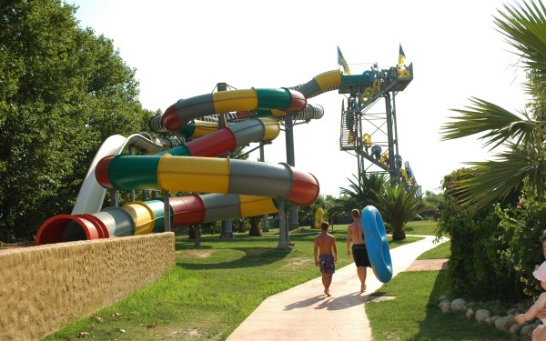 Aquaparc 11 aquapark Frankrijk Languedoc cyprien vakantiepark comfort kust beach strand luxe villa g