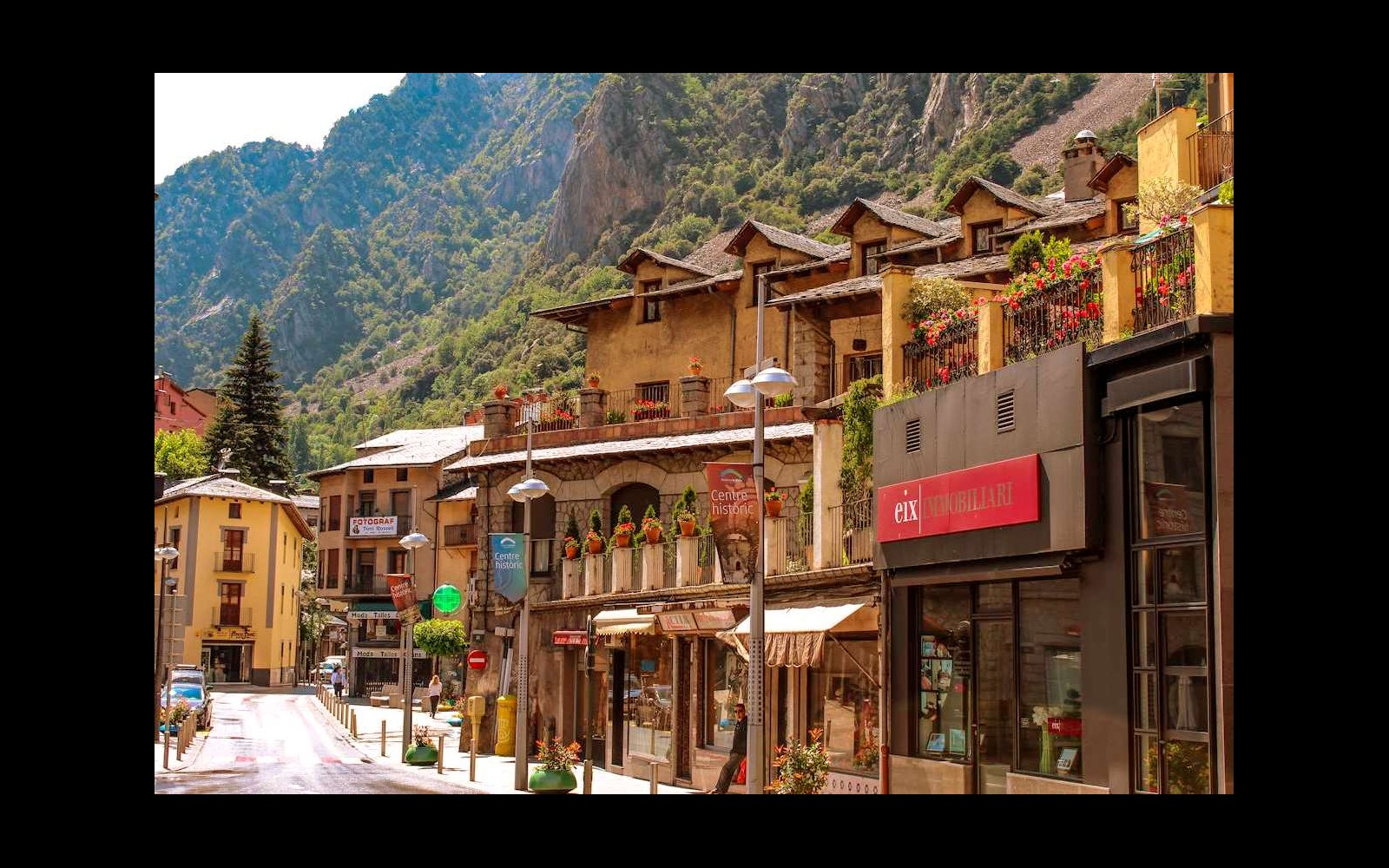 elfbar nachfüll pod läuft aus Caldea en Andorre : le plus grand centre thermal des Pyrénées main image 0