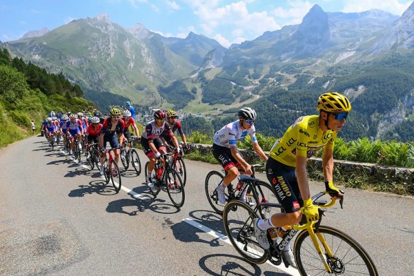 Wielrennen 11S Tour de France Frankrijk vakantie villa Dordogne Portes du Soleil col.jpg