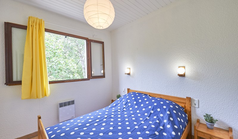 Espinet 4p 5 Quillan Frankrijk vakantiepark Languedoc kust bergen kindvriendelijk animatie.jpg