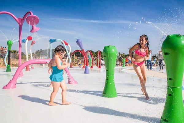 O'Gliss Park 17 Franktijk Vendee vakantie luxe villa poitou charentes forges zwembad.jpg