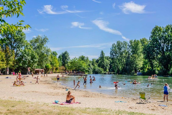 Aubeterre sur Dronne 6 strand vakantie Frankrijk met gezin.jpg