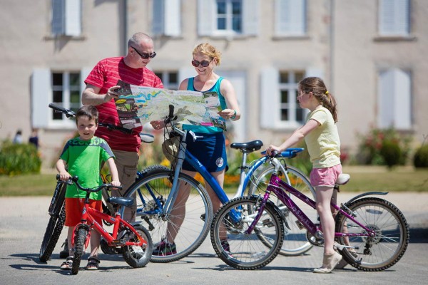 Landes 13 parc naturel Gascognes Frankrijk vakantie regio luxe villa toerisme bos wandelen fietsen.j