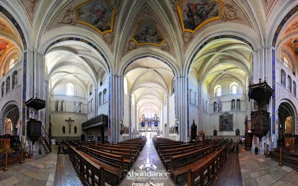Abdij Abondance 5 portes du soleil toerisme klooster met geestelijken bezichtigingen.jpg