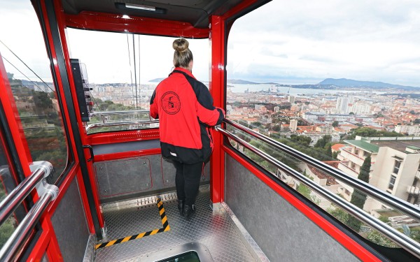 Kabelbaan 15 telepherique Toulon Provence Frankrijk vakantie mont faron middellandse zee luxe villa