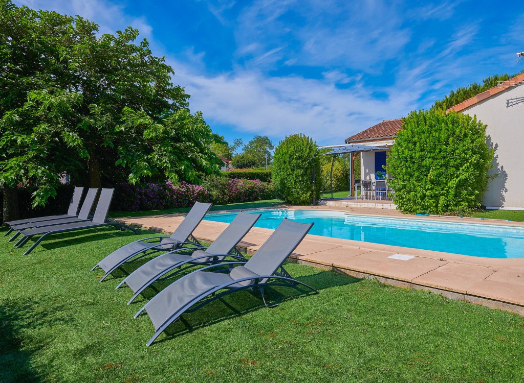 Forges 2S Bourg Est golfresort bluegreen Frankrijk poitou charentes villa zwembad.jpg