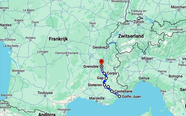 Route Napoleon 3 Frankrijk Elbe Golfe Juan Castellane Laffrey Grenoble Parijs Helena.jpg