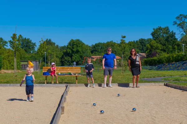 Forges animatie 1S vakantiepark Frankrijk poitou charentes luxe villa animatie kinderen.jpg