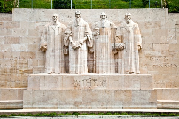 Geneve 5 Frankrijk zwitserland mur reformateurs vakantie alpen luxe calvijn reformatie.jpg