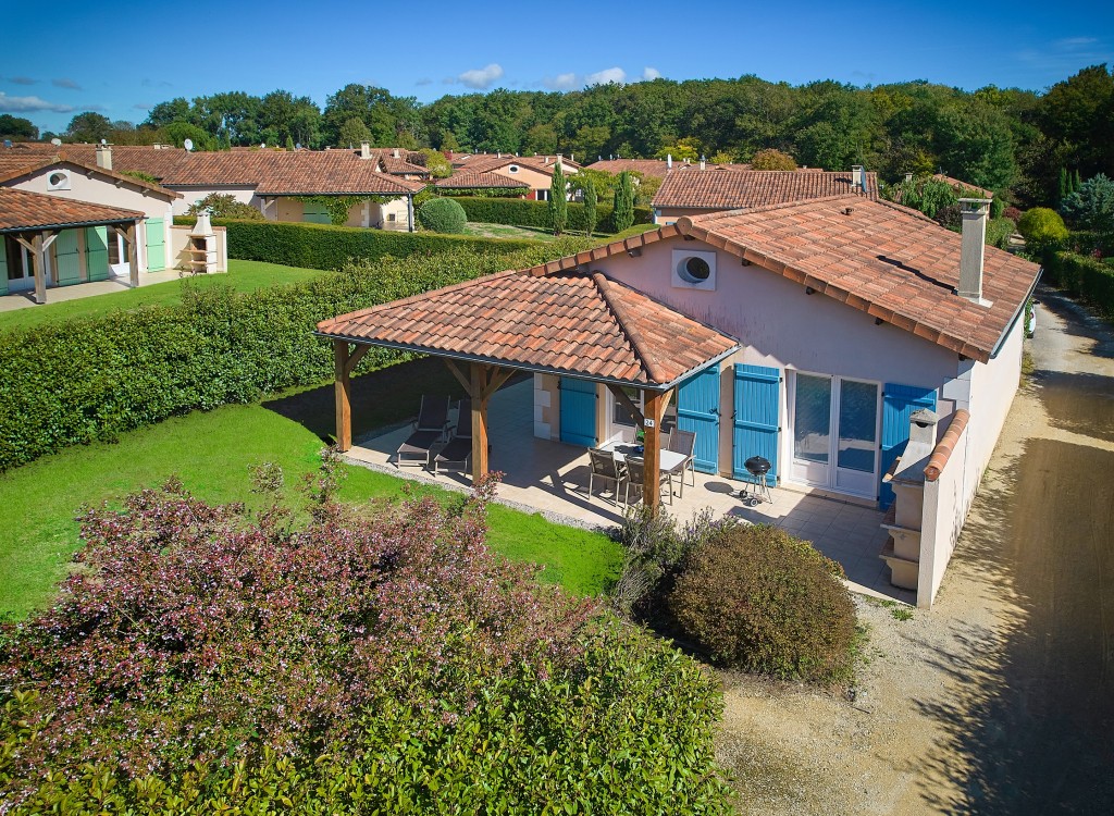 DLF huis 420 Frankrijk Domaine les Forges le bois senis vakantiehuis luxe villapark poitou Charentes