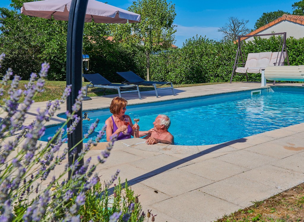 Forges 3S Bourg Est golfresort bluegreen Frankrijk poitou charentes villa zwembad.jpg