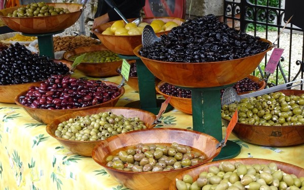Markt 2 marche Frankrijk vakantiepark brocante fruit dordogne provence franse sfeer toerisme tourism