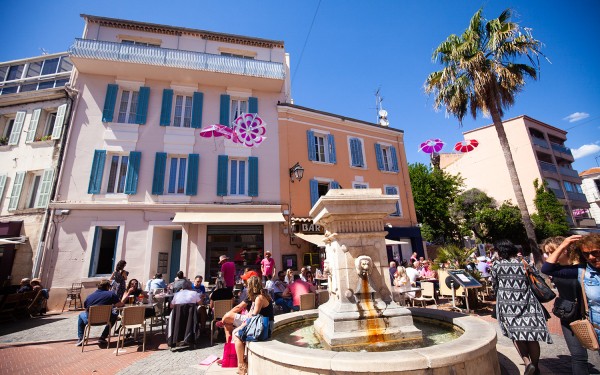 Sanary sur mer 30 Provence zuid Frankrijk vakantie luxe villa toerisme Middellandse zee strand.jpg