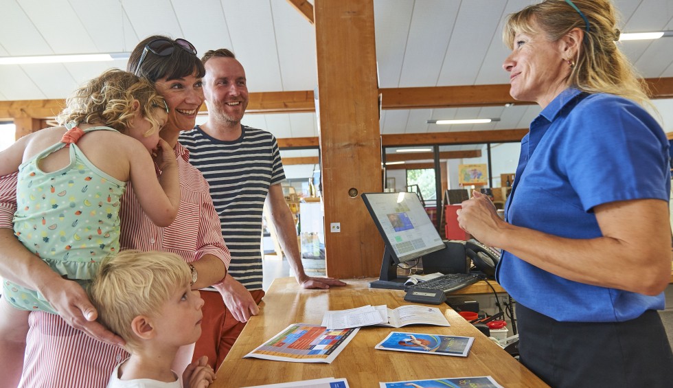 Espinet P2 Quillan  Languedoc vakantiepark Frankrijk vakantiehuis bergen zee animatie kinderen.jpg