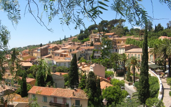 Bormes les mimosas 11 Frankrijk Provence Var riviera toerisme vakantie luxe villa middellandse zee.j