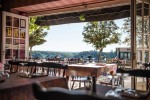 Village de Montmarsis 10 restaurant Gourdon Frankrijk vakantiepark luxe villa zwembad.jpg