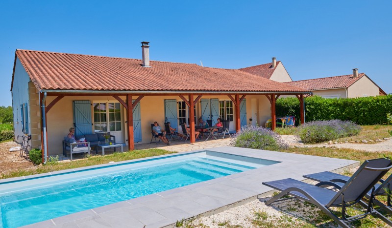 Lanzac 2 deluxe villa Frankrijk Dordogne zwembad vakantiepark gezin.jpg