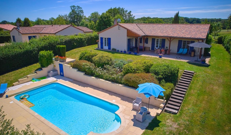 Forges 3 Vigeliere vakantiehuis villa Frankrijk golf resort bluegreen aveneau poitou charentes zwemb