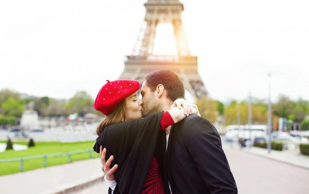 Parijs Frankrijk Valentijn liefde vakantiepark luxe villa genieten amour love.jpg