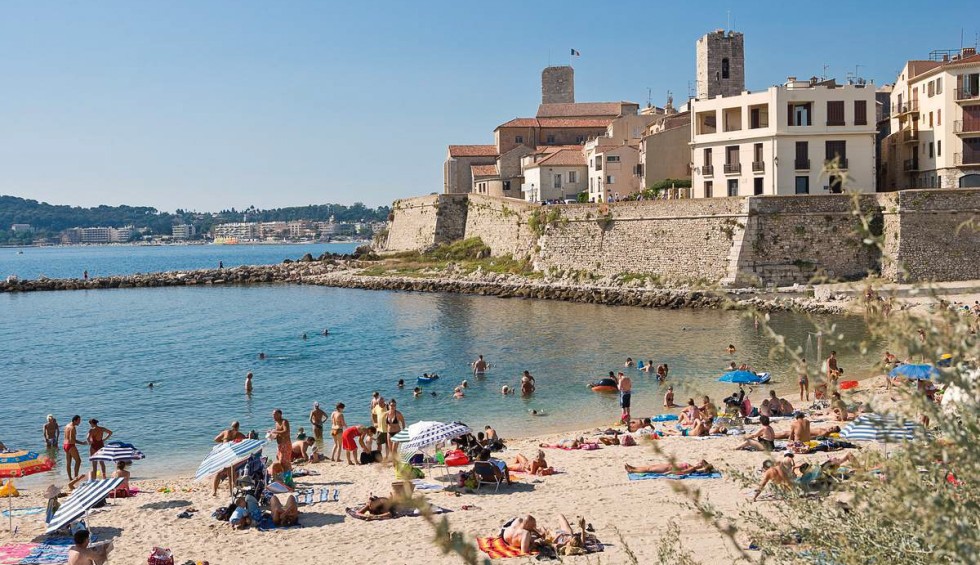 Stranden 6 Provence Cote dazur Antibus vakantie Frankrijk Middellandse Zee zwemmen luxe villa.jpg