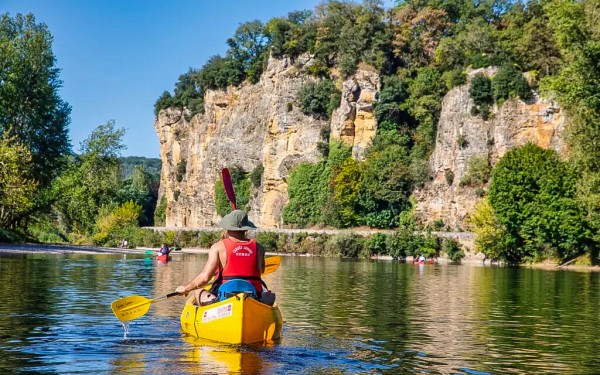 Kano Lot 3 varen vallei van de Lot Dordogne vakantie Frankrijk vakantiehuis zwemmen.jpg