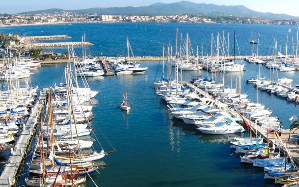 Sanary sur mer 5 Provence zuid Frankrijk vakantie luxe villa toerisme Middellandse zee haven.jpg