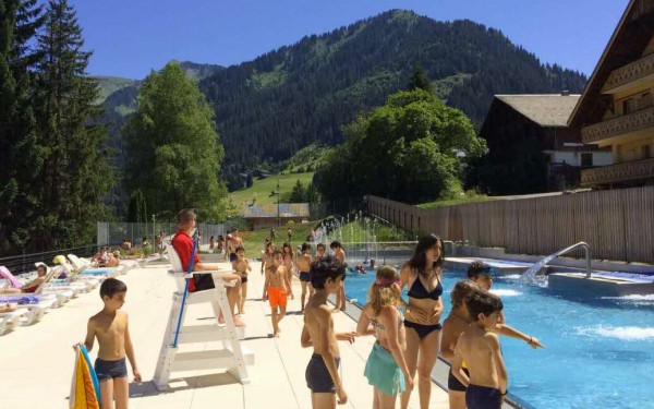 Forme d'O 7 zwembad Châtel Portes du Soleil Frankrijk met wellness sauna hamam.jpg