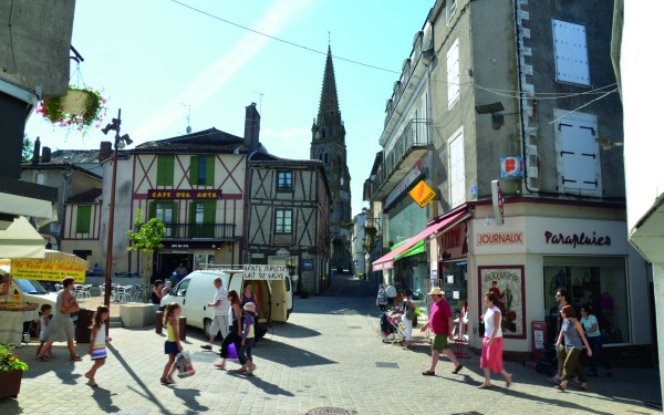 Toeristische plaats 18 Saumur Frankrijk Niort Poitiers Rochelle vakantiepark zwembad wifi luxe vakan