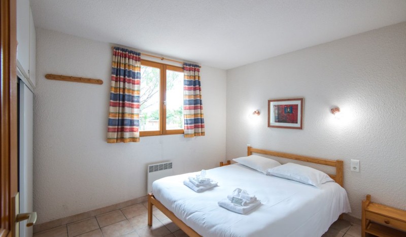 ES 6c 7 Frankrijk Languedoc vakantiepark Middellandse zee Espinet Quillan zwembad restaurant wandele