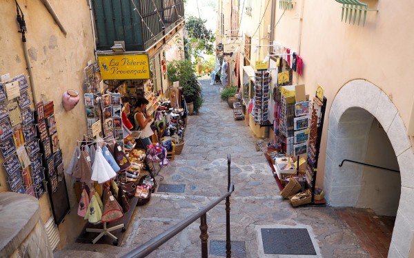 Bormes les mimosas 15 Frankrijk Provence Var riviera toerisme vakantie luxe villa middellandse zee.j