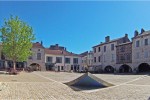 Lauzerte 6 Frankrijk vakantie luxe villa Lot Garonne Dordogne toerisme.jpg