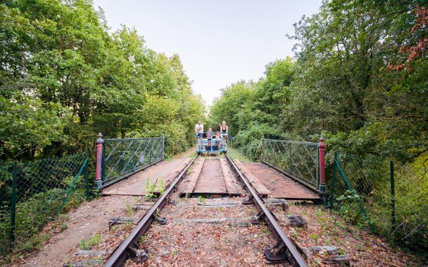 Velorail 8 Chauvigny Frankrijk Vienne vakantie animatie gezin fietsen.jpg