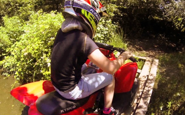 Speelpark 8 pretpark kart quad adventureparc aire de jeux Frankrijk poitou charente bois senis vakan